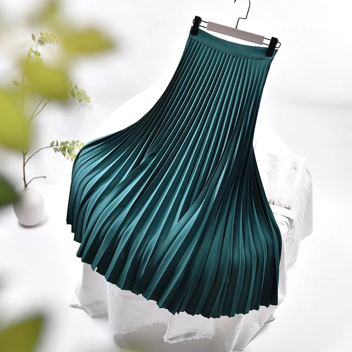 Women High Waist A-Line Pleated Midi Skirt